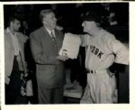 1949-52 Casey Stengel New York Yankees The Sporting News Collection Archives Original Photos (Sporting News Collection Hologram/MEARS Photo LOA) - Lot of 5