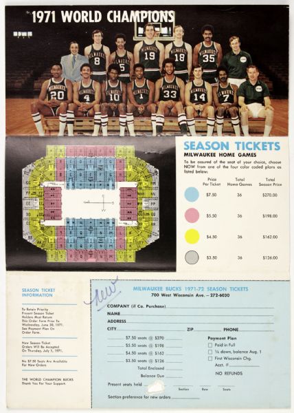 1971-72 Milwaukee Bucks Season Ticket Renewal Pamphlet with World Champion team photo - Featuring Kareem Abdul Jabbar and Oscar Robertson