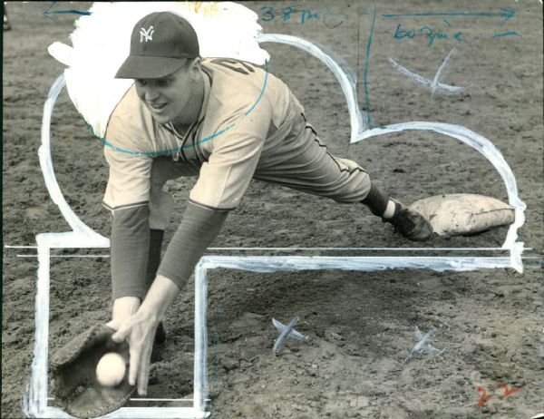 1948 Fenton Mole Portland Beavers PCL "The Sporting News Collection Archives" Original 6.5" x 8.5" Photo (Sporting News Collection Hologram/MEARS Photo LOA)