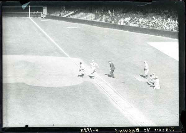 1932-33 Detroit Tigers St. Louis Browns Glass File Negative Detroit News Hologram/MEARS Auction LOA) - Lot of 3