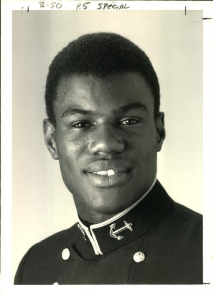 1986 David Robinson Navy "The Sporting News Collection Archives" Original 5" x 7" Photo (Sporting News Collection Hologram/MEARS Photo LOA) - Lot of 2