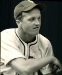 1942-49 circa Willard Marshall New York Giants "The Sporting News Collection Archives" Original 7" x 9" Photo (Sporting News Collection Hologram/MEARS Photo LOA)