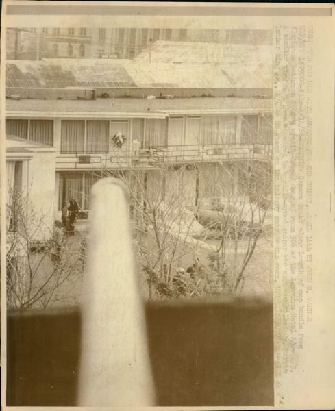 1958-68 circa Dr. Martin Luther King Jr. Original Photos (MEARS Photo LOA) - Lot of 2