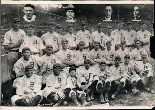 1914 Boston Braves "The Sporting News Collection Archives" Original Photo (Sporting News Collection Hologram/MEARS Photo LOA)