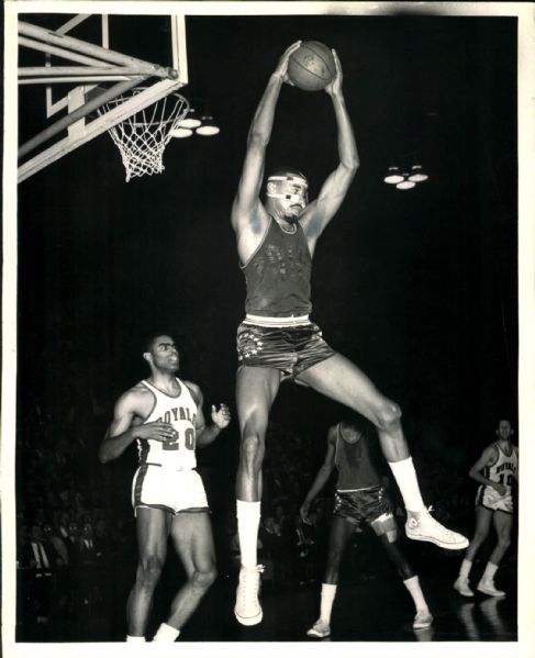 1964-66 Wilt Chamberlain Philadelphia 76ers "SPORT Magazine Collection Archives" Original Photo (MEARS Photo LOA)