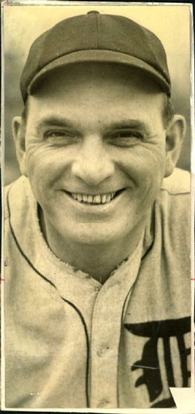 1910 George Moriarty Detroit Tigers "The Sporting News Collection Archives" Original Photo (Sporting News Collection Hologram/MEARS Photo LOA)