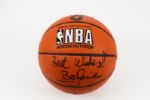 Bob Lanier Single signed Spalding NBA Basketball - Milwaukee Bucks HOFer