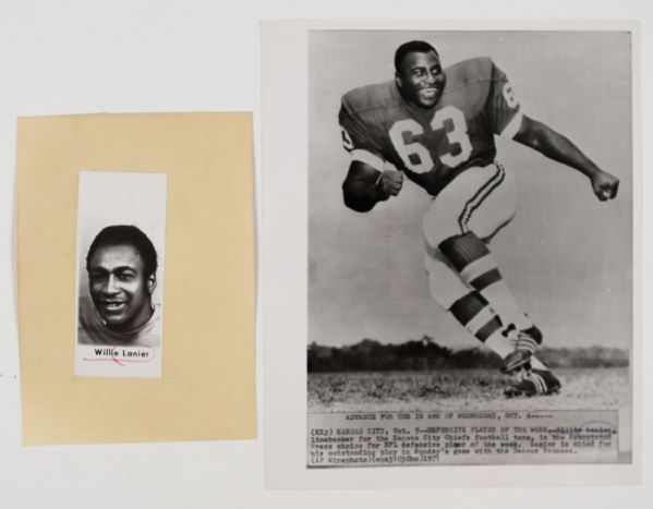 1970s circa Lot of  4 Willie Lanier Wire Photos