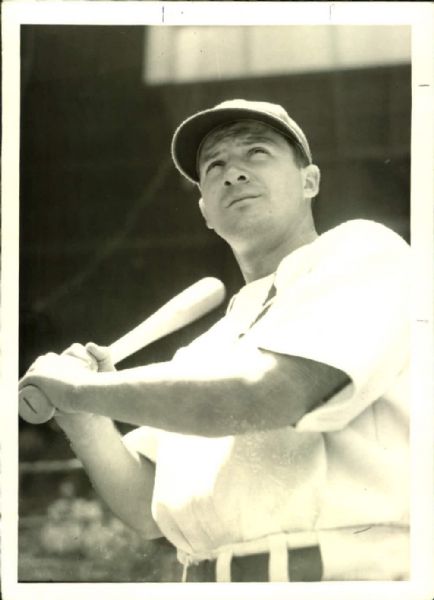 1940 Joe Medwick St. Louis Cardinals "The Sporting News Collection Archives" Original 5" x 7" Photo (Sporting News Collection Hologram/MEARS Photo LOA)