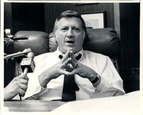 176-82 George Steinbrenner  New York Yankees "SPORT Magazine Archives" Original Photos (MEARS Photo LOA) - Lot of 20
