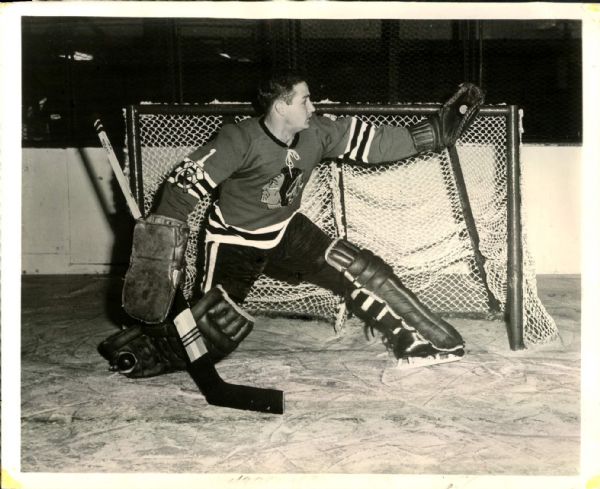 1959 Glenn Hall Chicago Blackhawks "The Sporting News Collection Archives" Original 8" x 10" Photo (Sporting News Collection Hologram/MEARS Photo LOA)