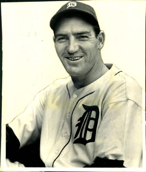1935-39 Lynwood Rowe Detroit Tigers "The Sporting News Collection Archives" Original Photo (Sporting News Collection Hologram/MEARS Photo LOA)