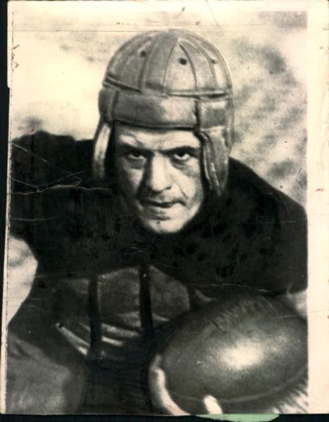 1925-34 Harold Grange Chicago Bears "The Sporting News Collection Archives" 1955 Print (Sporting News Collection Hologram/MEARS Photo LOA)