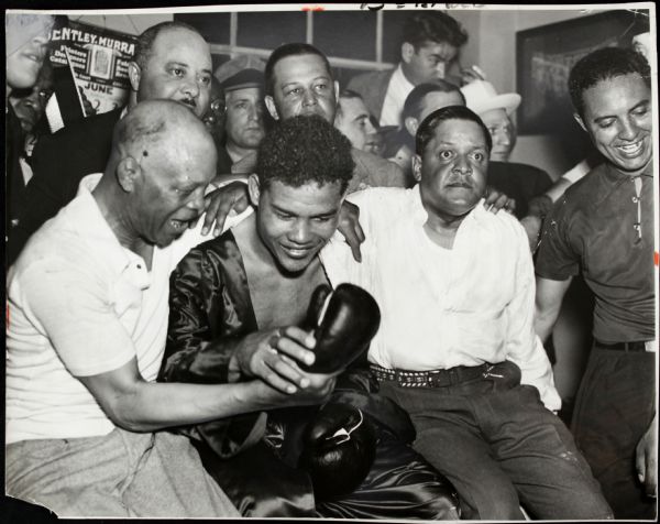 1937 Joe Louis World Heavyweight Champion "The Sporting News Collection Archives" Original 10.5" x 13.5" Choice Jumbo Oversized Photo (TSN Collection Hologram/MEARS Photo LOA) Unique, 1:1