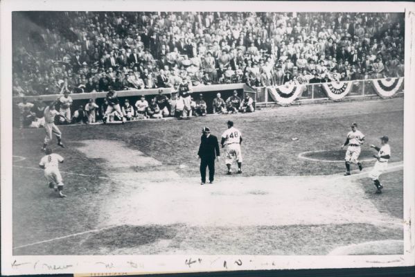 1952 Brooklyn Dodgers World Series "The Sporting News Collection Archives" Original Type 1 6" x 9" Photo (Sporting News Collection Hologram/MEARS Type 1 Photo LOA)