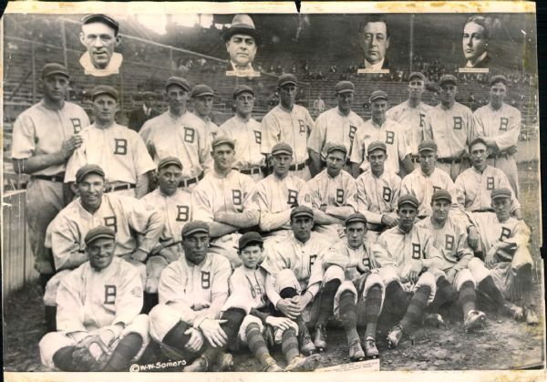 1914 Boston Braves Miracle Team "The Sporting News Collection Archives" Original Photo (Sporting News Collection Hologram/MEARS Photo LOA)