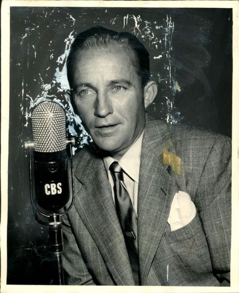 1950s circa Bing Crosby Pittsburgh Pirates "The Sporting News Collection Archives" Original 8" x 10" Photo (Sporting News Collection Hologram/MEARS Photo LOA)