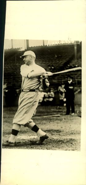 1911 Duffy Lewis Boston Red Sox "Detroit News Archives" Original 3.5" x 7" Photo (Detroit News Pre1918 Label/MEARS Photo LOA)