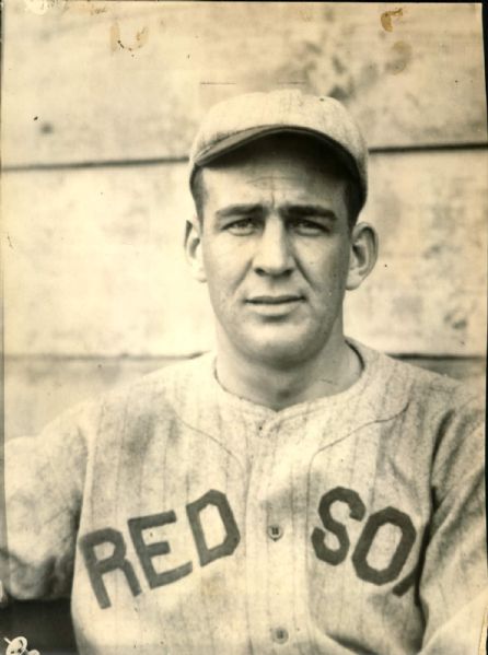 1925-26 circa Roy Carlyle Boston Red Sox "The Sporting News Collection Archives" Original 7.5" x 10" Photo (Sporting News Collection Hologram/MEARS Photo LOA)
