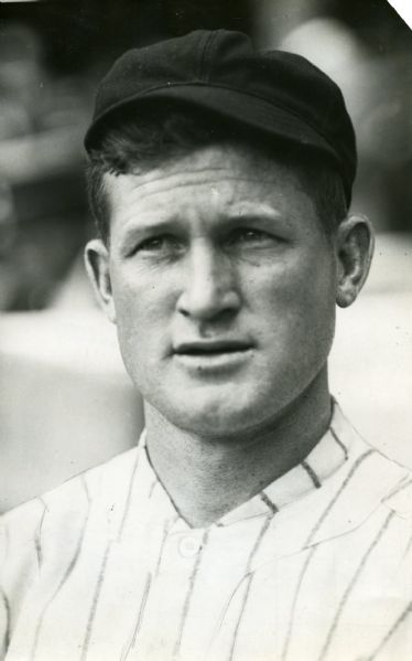 1909-15 circa Red Murray New York Giants Charles Conlon "TSN Collection Archives" Original 5" x 8" Generation 1 Photo (Sporting News Collection Hologram/MEARS Photo LOA)