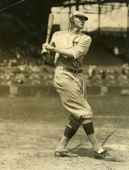 1923 Cy Williams Philadelphia Phillies Charles Conlon "TSN Collection Archives" Original 6.5" x 8.5" Generation 1 Photo (Sporting News Collection Hologram/MEARS Photo LOA)