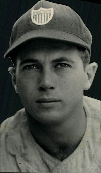 1940s circa Clarence Maddern Minor Leagues "The Sporting News Collection Archives" Original 3" x 5.5" Photo (Sporting News Collection Hologram/MEARS Photo LOA)