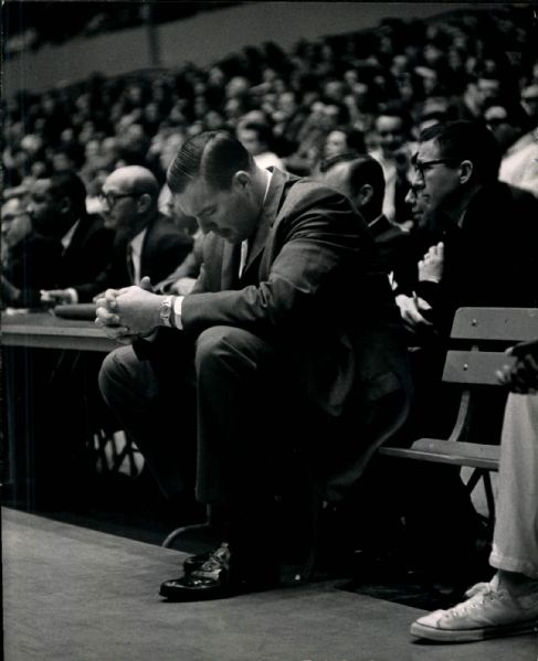 1964-66 Harry Gallatin New York Knicks 8" x 10" Photo SPORT Magazine Collection (MEARS Photo LOA)