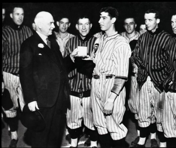 1933-35 Joe DiMaggio San Francisco Seals PCL "The Sporting News" Original 3" x 4" Black And White Negative (The Sporting News Collection/MEARS Auction LOA) 