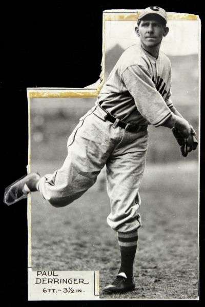 1935 Paul Derringer Cincinnati Reds "The Sporting News Collection Archives" Original Photo (Sporting News Collection Hologram/MEARS Photo LOA)