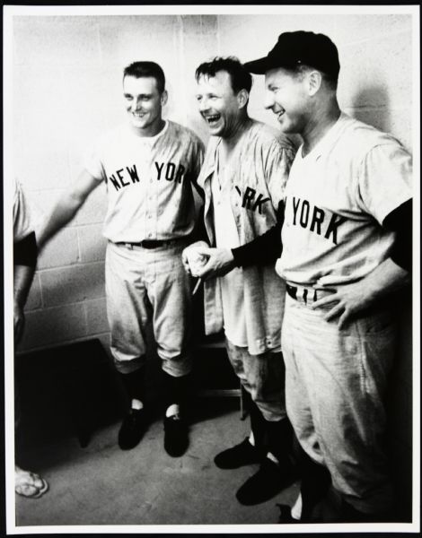 1960s Depiction of Mickey Mantle Ralph Houk Roger Maris New York Yankees 11" x 14" Arthur Rickerby Studio Print  -MEARS