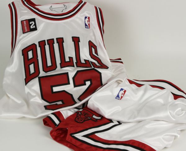 2008-09 Brad Miller Chicago Bulls Game Worn Home Jersey, Pants, and Warmup Set With Rare Johnny Kerr & Norm Van Lier Memorial Patch (MEARS Auction LOA)