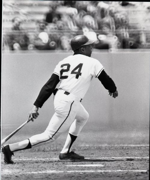 1960-72 Willie Mays San Francisco Giants"The Sporting News" Original 3.25" x 3.75" Black And White Negative (The Sporting News Collection/MEARS Auction LOA) 