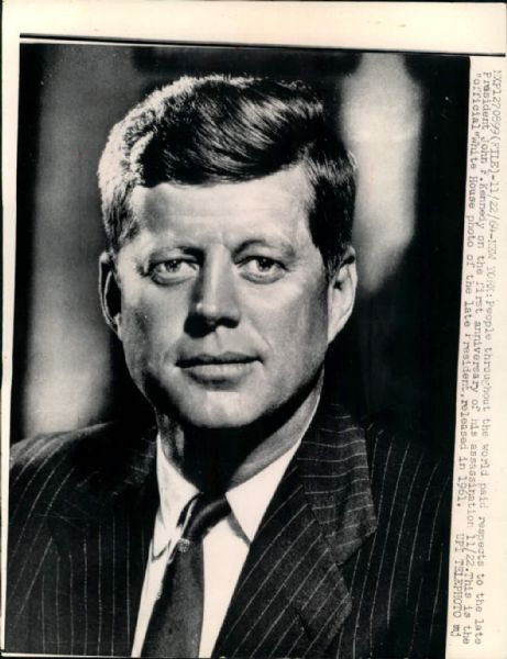 1961 President John F. Kennedy "The Chicago Sun Times Archives" Original Photo (Chicago Sun Times Hologram/MEARS Photo LOA)