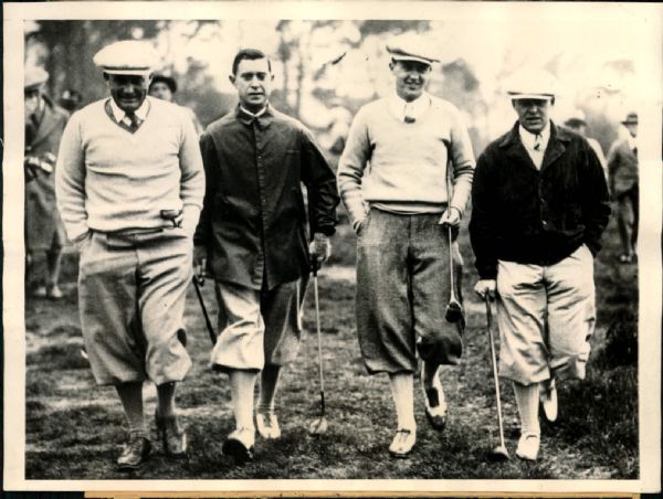 1930 Bobby Jones Walker Cup "The Sporting News Collection Archives" Original Photo (Sporting News Collection Hologram/MEARS Photo LOA)