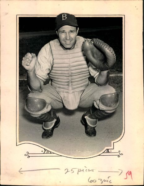 1945-46 circa Mike Sandlock Brooklyn Dodgers "The Sporting News Collection Archives" Original 8" x 10" Photo (Sporting News Collection Hologram/MEARS Photo LOA)