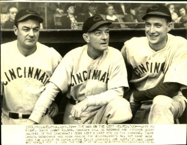 1940 Jimmy Wilson Bill McKechnie Bucky Walters "The Chicago Sun Times Archives" Original 7.5" x 9.5" Photo (Chicago Sun Times Archive Hologram/MEARS Photo LOA)