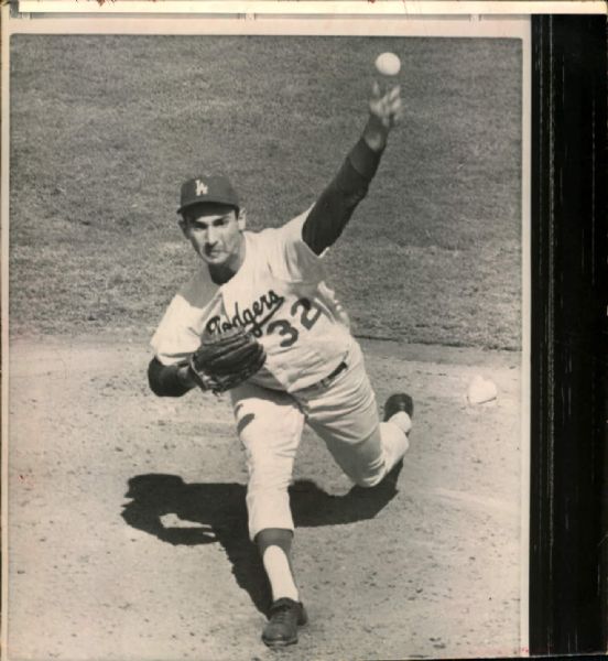 1959-67 Sandy Koufax Los Angeles Dodgers "The Sporting News Collection Archives" Original Photos (Sporting News Collection Hologram/MEARS Photo LOA) - Lot of 5