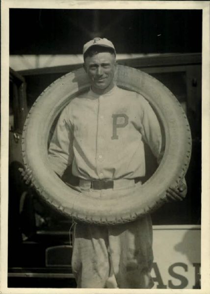 1922-28 Jimmy Middleton Portland Beavers Seattle Indians PCL "The Sporting News Collection Archives" Original Photos (Sporting News Collection Hologram/MEARS Photo LOA) - Lot of 2