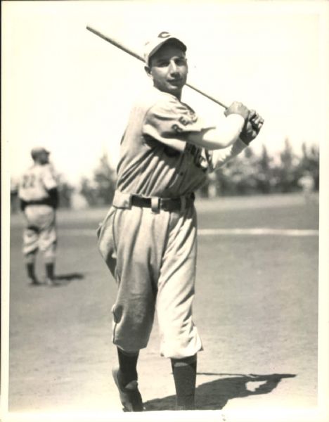1934 Bill Raimondi Cincinnati Reds "The Sporting News Collection Archives" Original Photo (Sporting News Collection Hologram/MEARS Photo LOA)