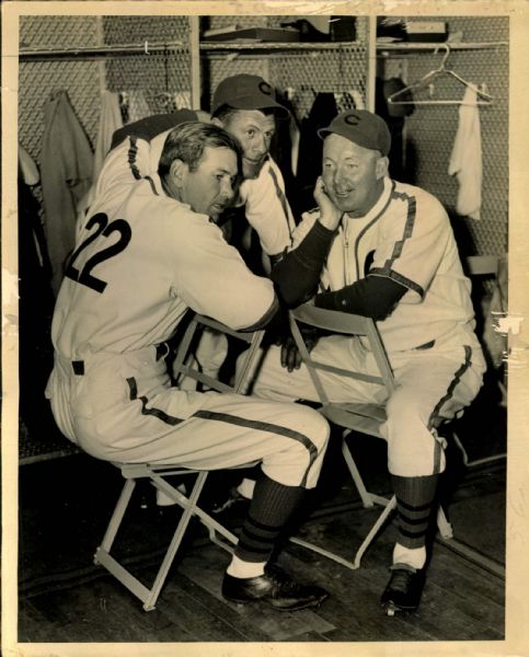 1936-38 Gabby Hartnett Chicago Cubs "The Chicago Sun-Times Archives" Original Photos (Chicago Sun-Times Hologram/MEARS Photo LOA) - Lot of 2