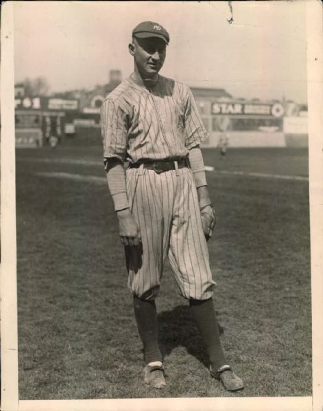 1921 Tom Sheehan New York Yankees "The Sporting News Collection Archives" Original 7" x 9" Photo (Sporting News Collection Hologram/MEARS Photo LOA)