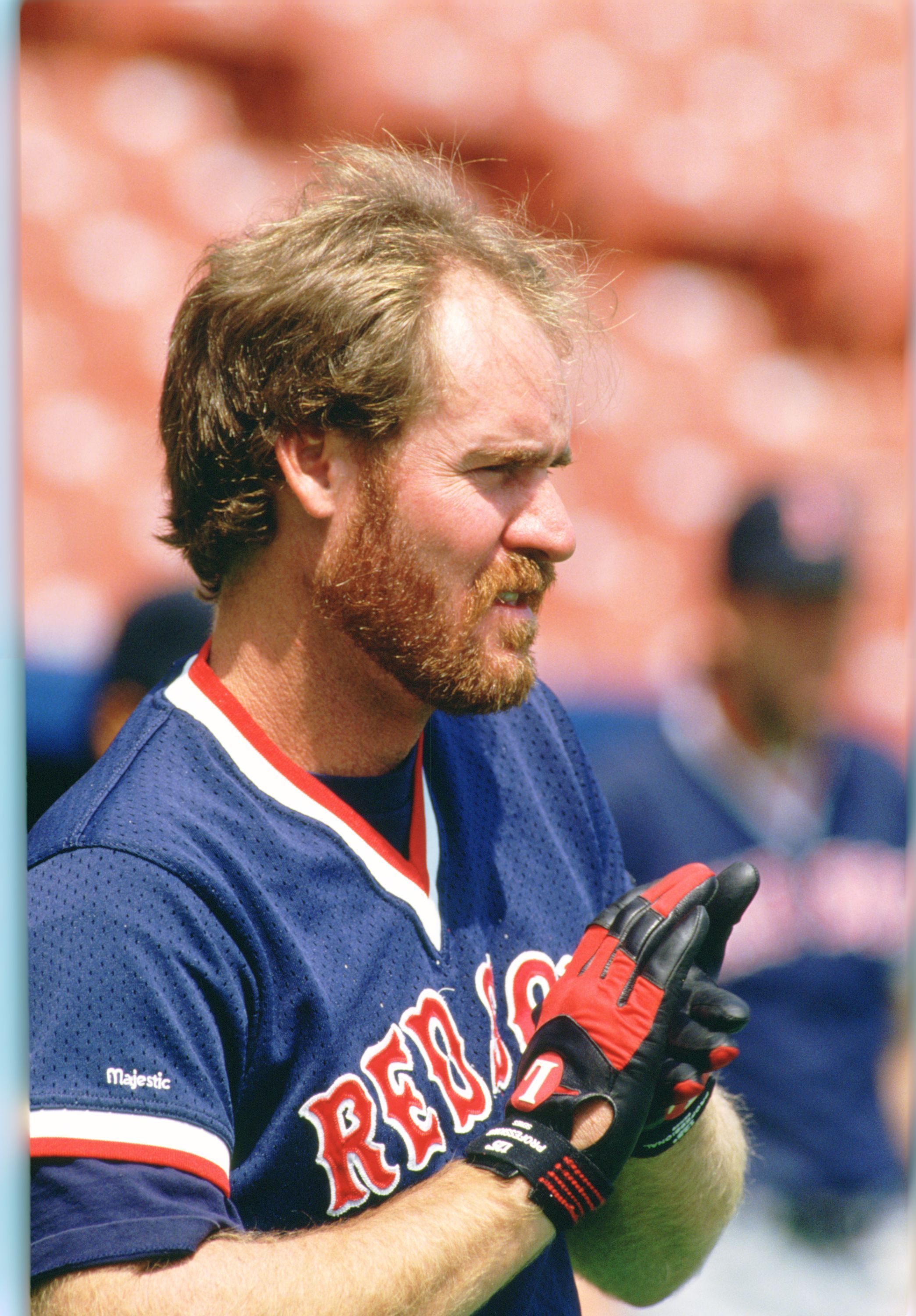 Lot Detail - 1990-92 Wade Boggs Boston Red Sox The Sporting News