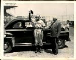 1948 Dixie Walker Pittsburgh Pirates The Sporting News Collection Archives Original Photos (Sporting News Collection Hologram/MEARS Photo LOA) - Lot of 2