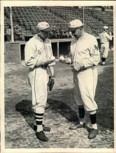 1931 Roy Parmelee Chief Bender New York Giants "The Sporting News Collection Archives" Original Photo (Sporting News Collection Hologram/MEARS Photo LOA)