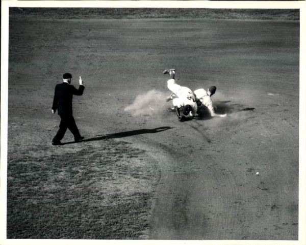1950 Jackie Robinson Brooklyn Dodgers Dick Sisler Philadelphia Phillies "SPORT Magazine Collection Archives" Original Photo (MEARS Photo LOA)