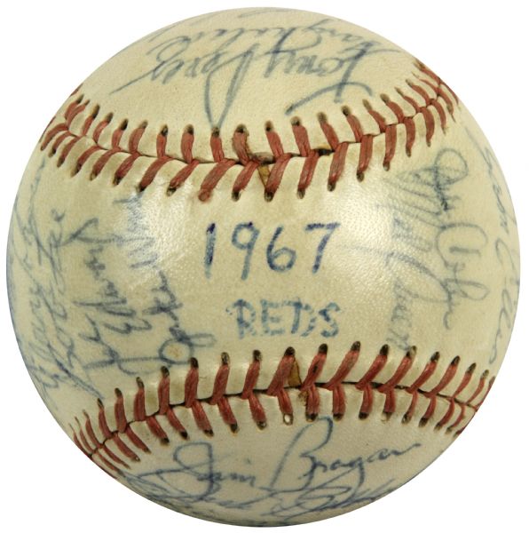 1967 Cincinnati Reds Team Signed Baseball w/ 33 Sigs. Incl.  Perez