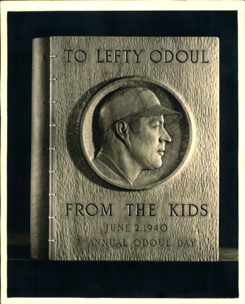 1940 Lefty ODoul Book San Francisco Seals PCL "The Sporting News Collection Archives" Original Photo (Sporting News Collection Hologram/MEARS Photo LOA)