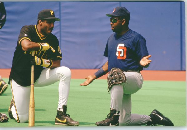 1991-92 Barry Bonds Tony Gwynn "The Sporting News" Original Full Color Negative Slides (The Sporting News Collection/MEARS Auction LOA) - Lot of 31