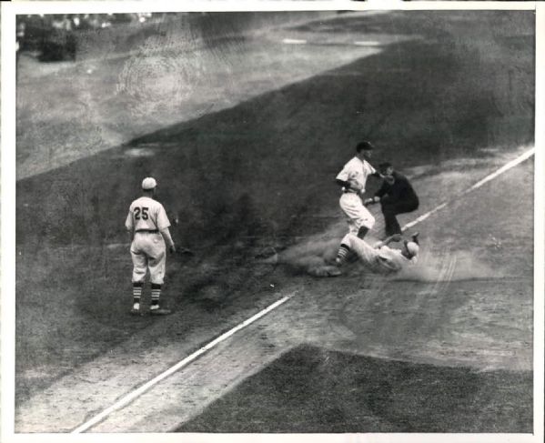 1934 World Series Joe Medwick St. Louis Cardinals "SPORT Magazine Collection Archives" Modern Print (MEARS Photo LOA)