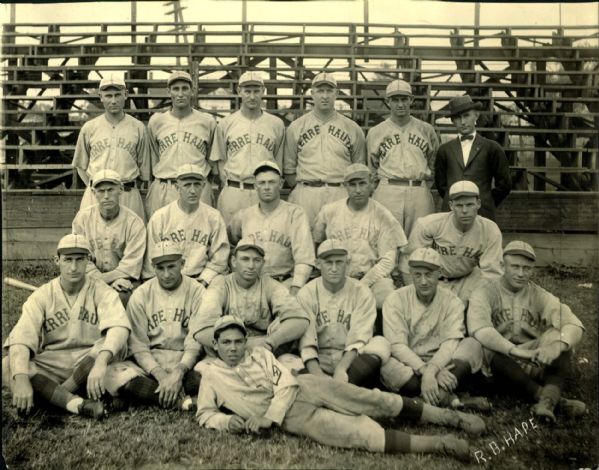 1924-26 Terre Haute Tots III League "The Sporting News Collection Archives" Original Photo (Sporting News Collection Hologram/MEARS Photo LOA)